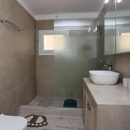 Holiday home Yiasemi Maison