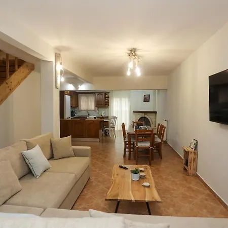 Yiasemi Maison Holiday home