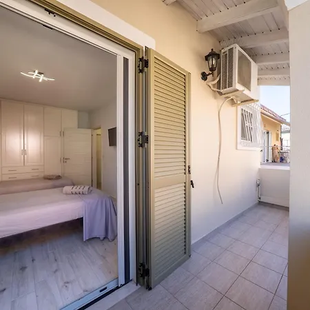 Дом отдыха Yiasemi Maison