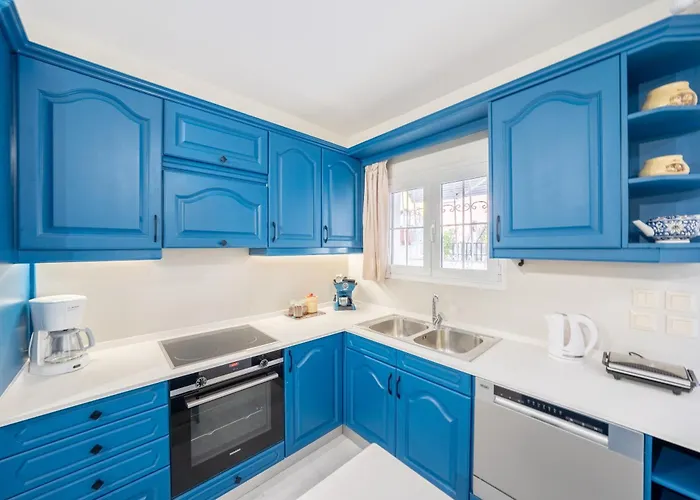 Дом отдыха Yiasemi Maison *