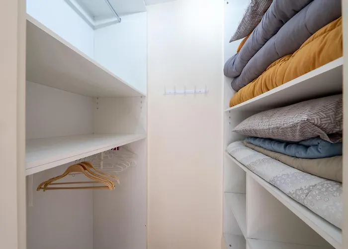 Yiasemi Maison * Alepou