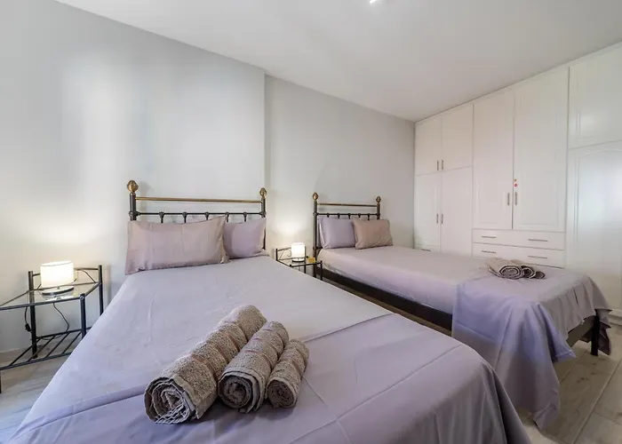 Yiasemi Maison * Alepou